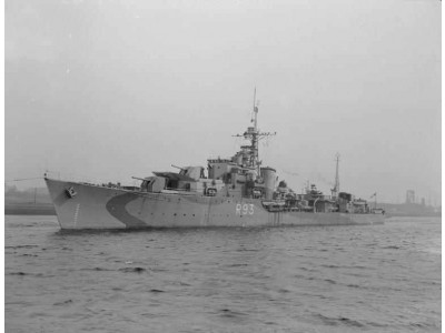 WEM 1/350 HMS Vigilant (R93), V-Class Destroyer (K 3577)