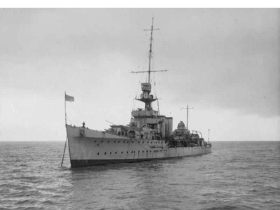 WEM 1/700 HMS Calcutta (K 759)